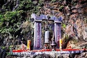 Perfume Pagoda – One Day Retreat