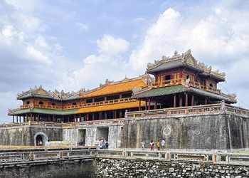 Hue Imperial City - One Day Trip
