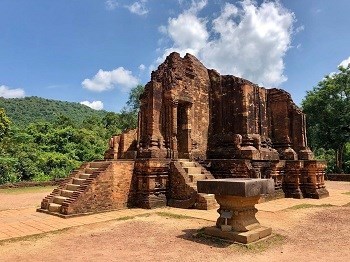 Hoi An ancient town & My Son sanctuary