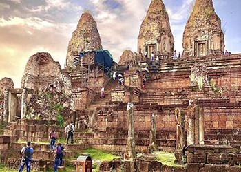 Angkor Wat in Capture